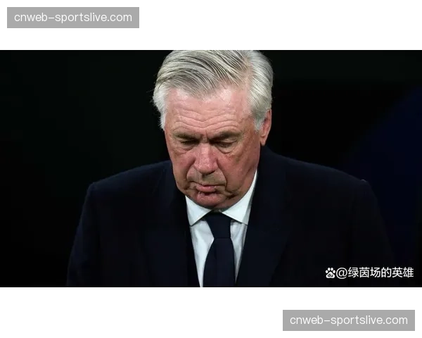 皇马0-1巴萨遭遇双杀，安切洛蒂反击战术遭传控体系克制